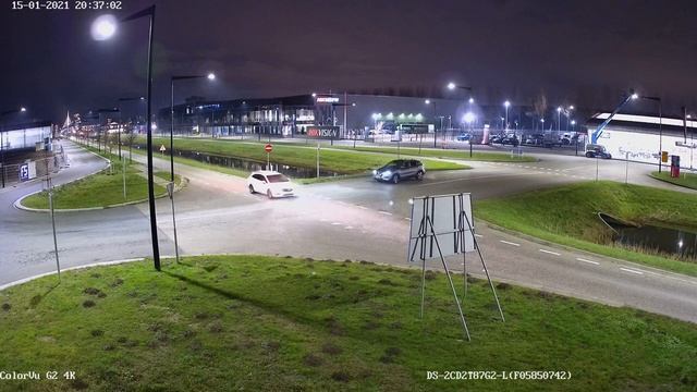 Hikvision ColorVu Camera Performance Demo смотреть онлайн