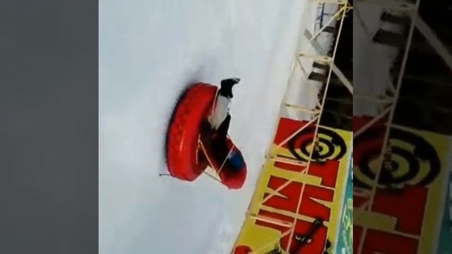 Уктус. Катаюсь на бублике!