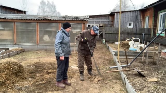 Работаем в поте лица…// смотреть онлайн