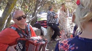 Нас извлекут из-под обломоков (In the field the tanks rumbled) - Русская народная песня