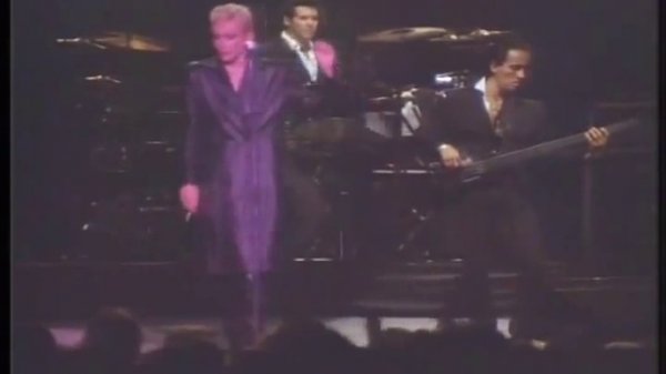 Eurythmics - The Miracle of Love (Live 1987)