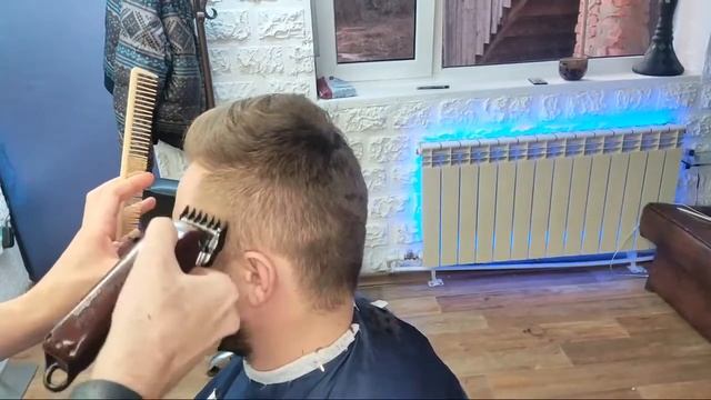 Обрезаем ТопКнот / Topknot / Manbun / Пучок / Как перейти от старой к новой стрижке // Стрим стрижк смотреть онлайн