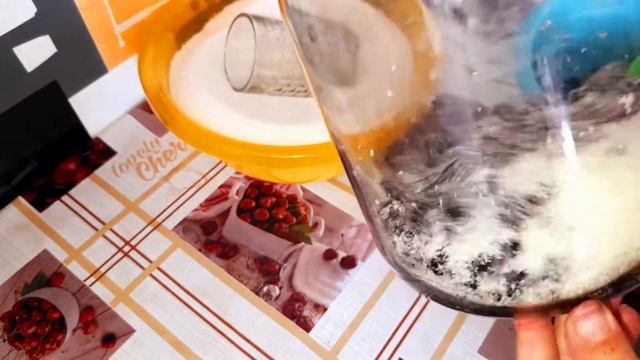 Maymunjonli KOMPOT./КОМПОТ из ежевика.Очень вкусно??и полезно смотреть онлайн