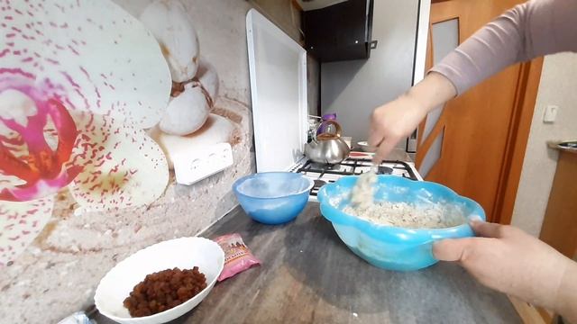 Печем куличи на Пасху смотреть онлайн