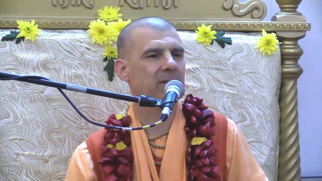 Бхакти Расаяна Сагар Свами | В чем различие между 1-й, 2-й и 3-й инициацией смотреть онлайн