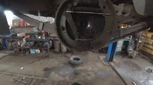 Иж 2717 в сервисе.Замена подшипников полуосей.Переклейка редуктора.