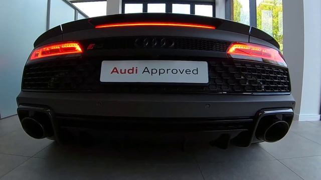 2020 Audi R8 Spyder Carbon Black V10 Performance from Cambridge Audi. Matt Daytona Grey Wrap ?? смотреть онлайн