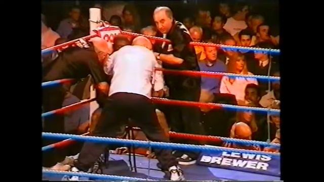 Michael Murray vs Michael Sprott┃SHANNONS GYM смотреть онлайн