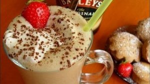 Как сделать Бейлис —делаем  сливочный ликёр в домашних условиях.