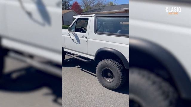 1987 Ford Bronco Walk Around Video смотреть онлайн