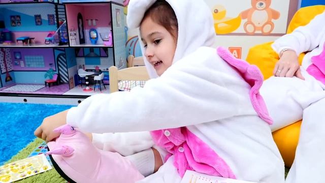 Игры для девочек маникюр – Салон красоты у Милой Единорожки! – Видео с игрушками для девочек. смотреть онлайн