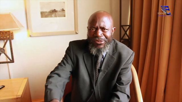 Joseph Chinotimba "Cde Chinoz" oraira mamwe maMPs. смотреть онлайн