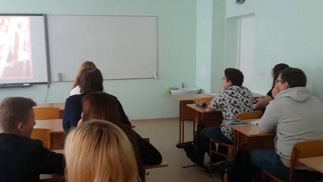 Урок по творчеству М.Алдашина (" Рождество"). Пишем эссе. 16.05.2017 смотреть онлайн