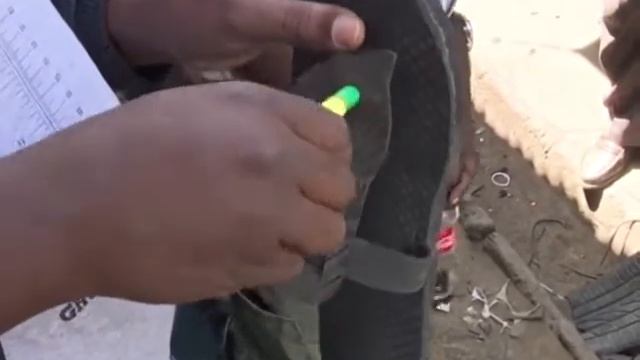 ОБУВЬ ИЗ ПОКРЫШЕК: СЛАНЦЫ НА ЛЕТО смотреть онлайн