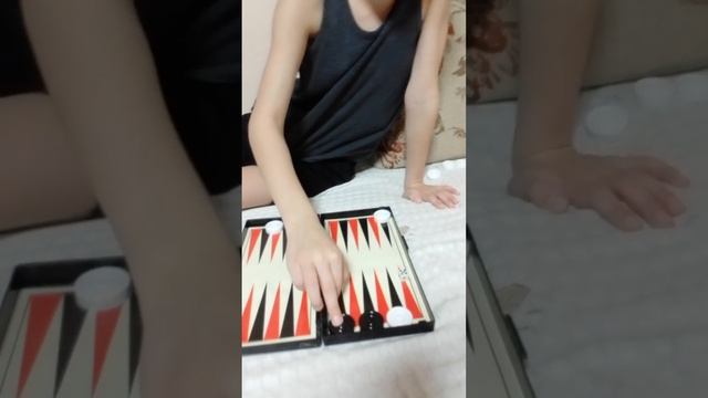 как играть в нарды смотреть онлайн