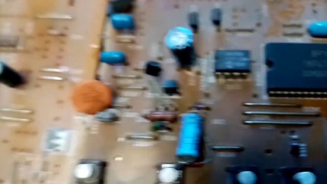 Обзор телевизоров FUNAI 2000MK8 И Рубин 51м04.