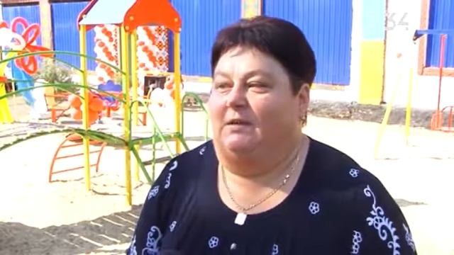 В селе Макаровка открыли детскую площадку смотреть онлайн