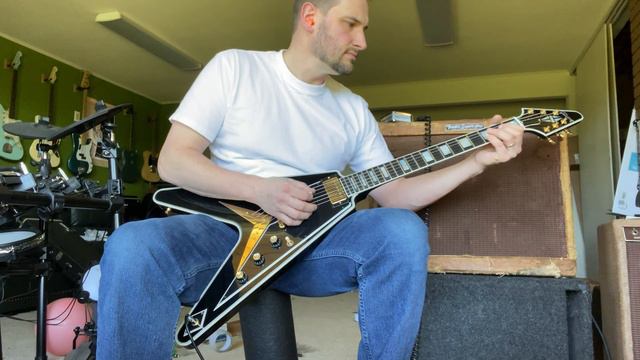 2014 Gibson Flying V Custom w/ 1958 Fender Super смотреть онлайн