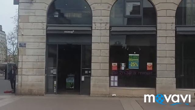 Лион Франция Центр. Пл. Белькур смотреть онлайн