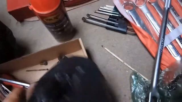 Remove and clean the throttle and air flow sensor of Nissan mikra k11 смотреть онлайн