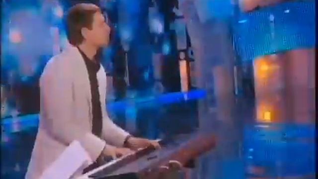 ВЕРКА СЕРДЮЧКА Синие лебеди - Verka Serduchka Sinie lebedi.mp4 смотреть онлайн