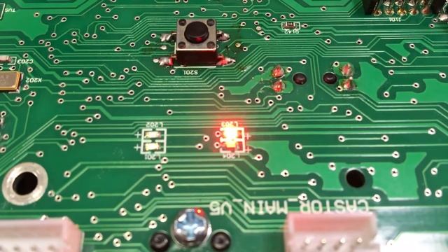 Робот пылесос Philips FC8792 моргает красная лампочка. смотреть онлайн