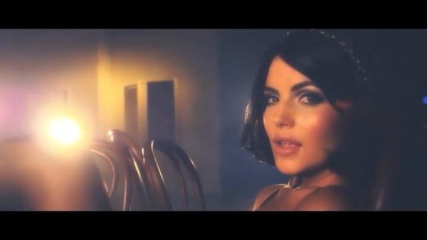 #TrayectoriaBésame Diana Morales rebosando romanticismo y sensualidad en el 2012