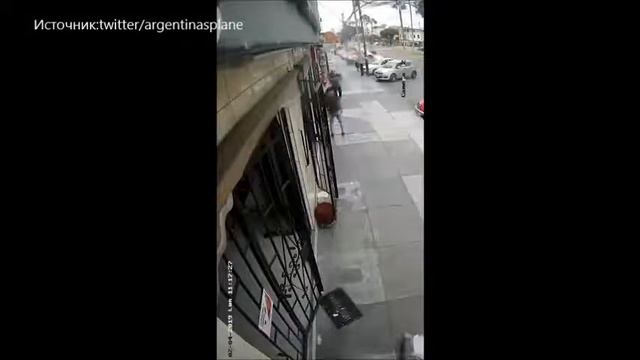 В Перу упал легкомоторный самолёт смотреть онлайн