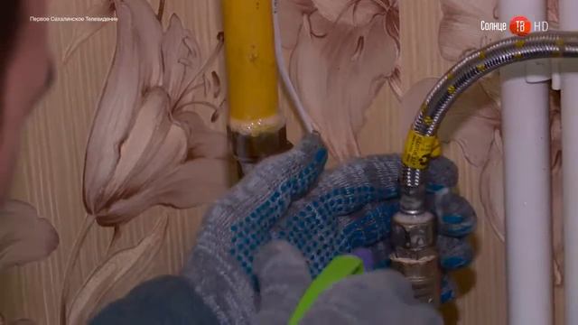 21 06 2017 Солнце ТВ Житель Охи похитил газовую колонку смотреть онлайн