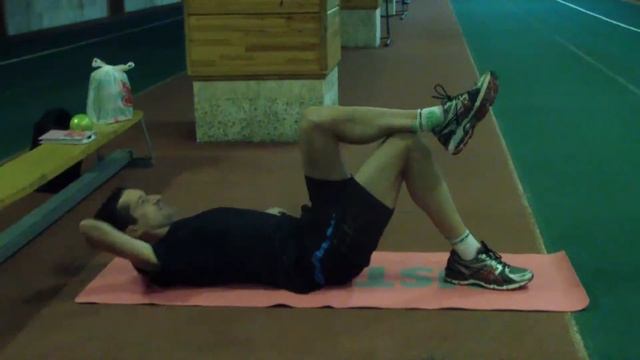 ОФП: Скручивание для косых мышц живота смотреть онлайн