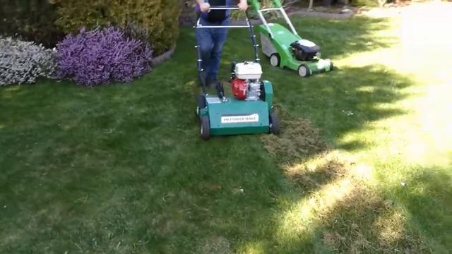 Стрижка газона газонокосилкой (триммером) смотреть онлайн