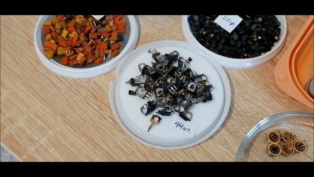 Выход по деталям с советских плат. Полный разбор. смотреть онлайн