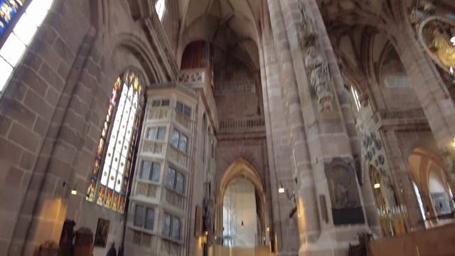 4k Wind Walk 60fps,Germany??Nuremberg Churches.20.03.2022 Lorenzkirche,frauenkirche церкви Нюрнберг