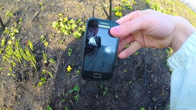 ПЕРВЫЙ ВИДЕОБЛОГ / ОТДЫХ РЕМОНТНИКА ТЕЛЕФОНОВ НА ПРИРОДЕ / РУССКИЙ ОСТРОВ смотреть онлайн