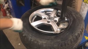 Шиномонтаж для начинающих, нюансы, станки и необходимое для начала с нуля.