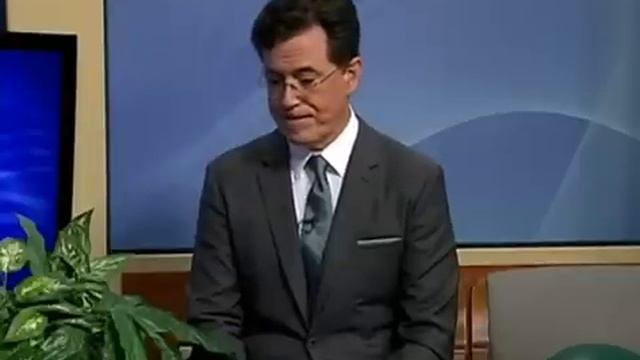 Stephen Colbert Interviews EMINEM in Strangest Interview Ever смотреть онлайн