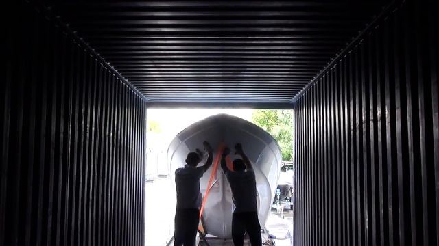 Выгрузка лодок. ТЦ Экстрим смотреть онлайн