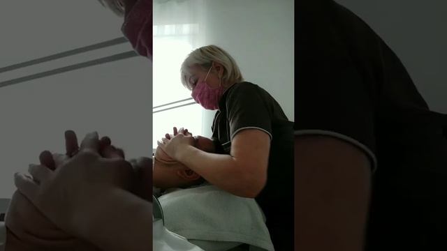 Мужской массаж лица. Especially massaz for men. смотреть онлайн