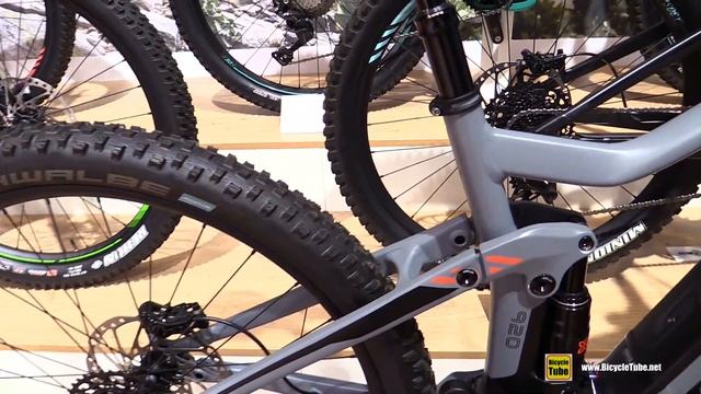 2018 Scott e-Genius 920 Mountain Bike - Walkaround - 2017 Eurobike смотреть онлайн