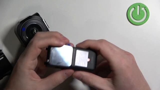 How to Insert SD Card into Insta360 One RS 1 Inch Edition - Input Memory Card смотреть онлайн
