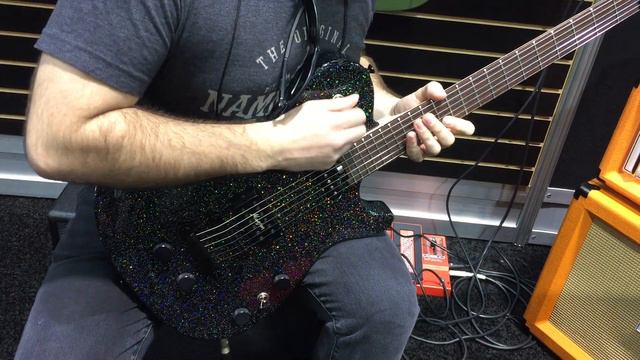 Z.Vex Fuzz Factory in a Manson guitar смотреть онлайн