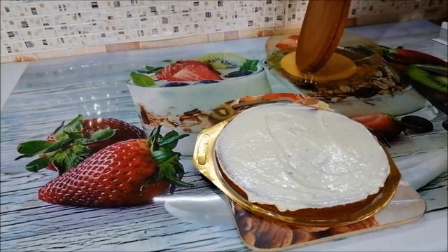 Банка сгущёнки и лимон Получается супер крем для торта смотреть онлайн