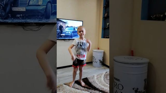 Чем занять ребёнка сидя дома смотреть онлайн