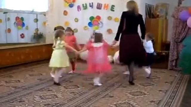 Первое выступление Настеньки смотреть онлайн