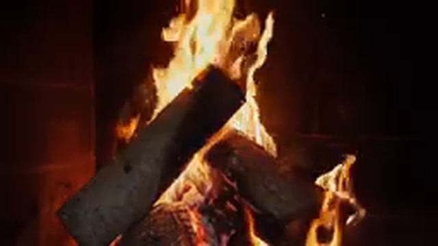 Fireplace cracks and Christmas Songs смотреть онлайн