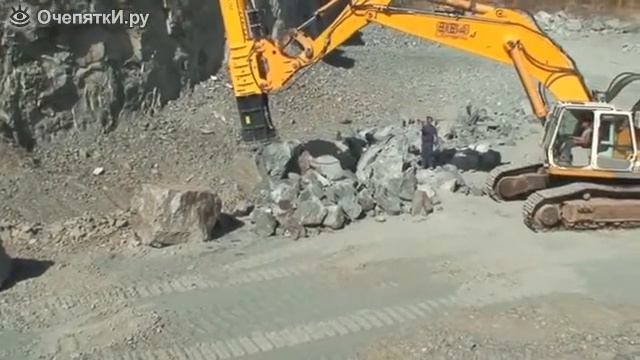 САМЫЙ большой Гидромолот, ОТБОЙНЫЙ молот смотреть онлайн