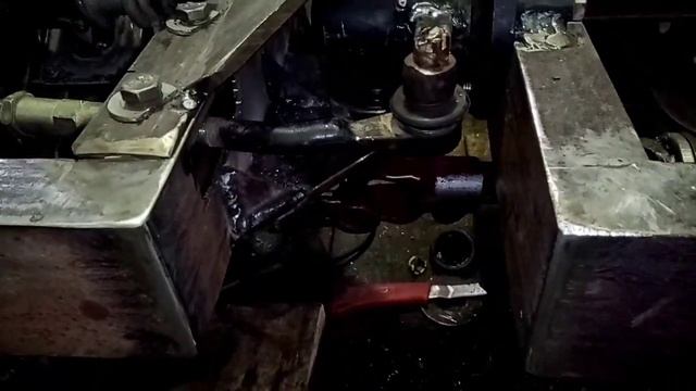 Установка рулевой рейки от ВАЗ на самодельный мини трактор смотреть онлайн