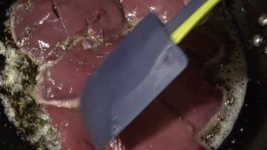 Жарим печень кролика