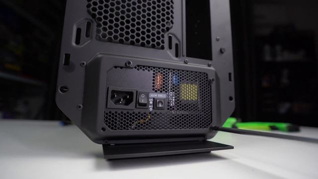 $3400 RAZER LIQUID COOLINGPC BUILD / INTEL I9-10900KF / GIGABYTE RTX 3080 / ROG STRIX Z490-I / RAZE смотреть онлайн
