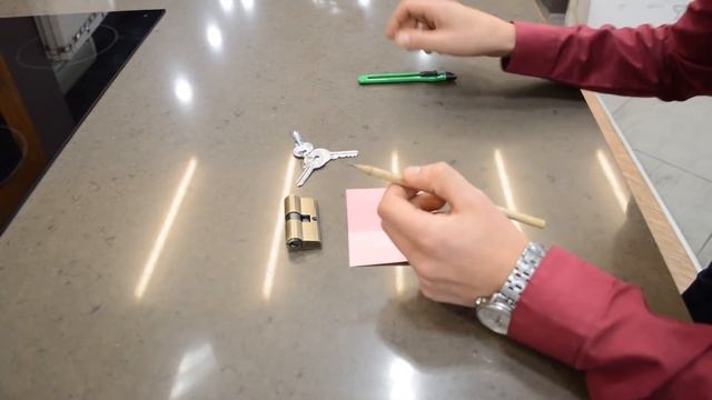 Смазка цилиндра для замка смотреть онлайн